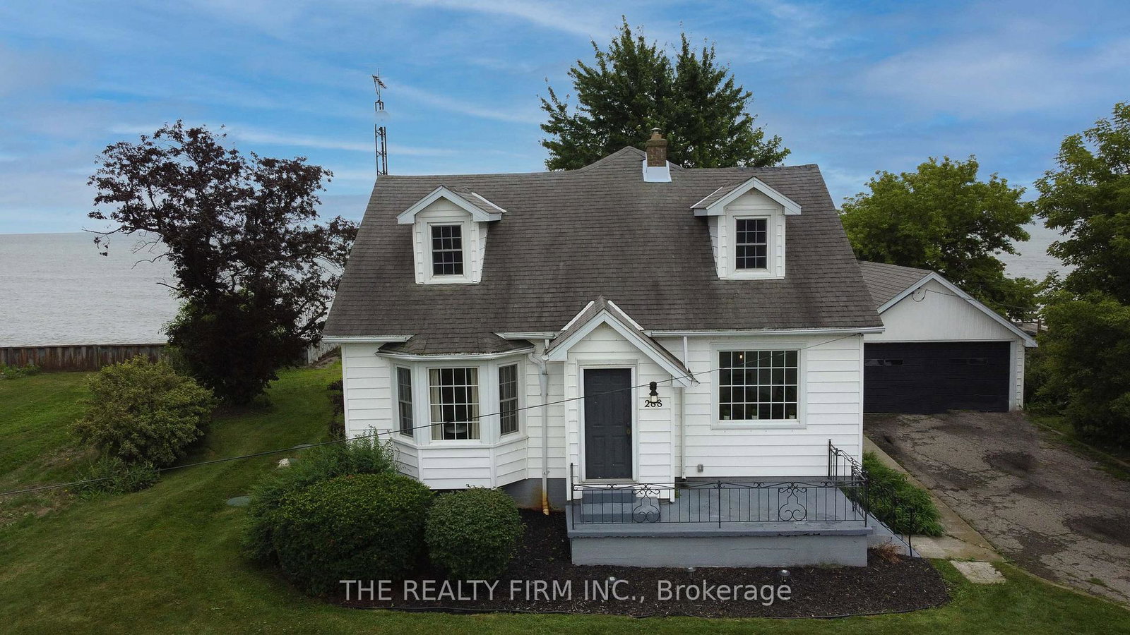 18378-erie-shore-drive-chatham-kent-ontario-x13413178