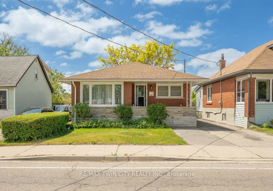 995-weber-street-e-kitchener-ontario-x13413246