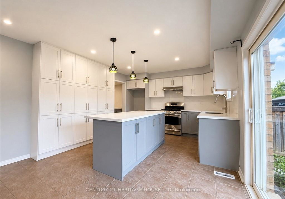 63-kaufman-drive-hamilton-ontario-x13413286