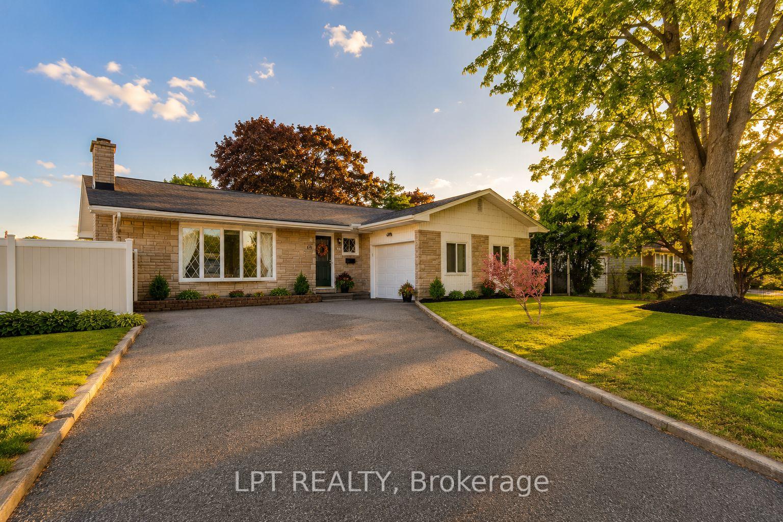39-hadley-circle-ottawa-ontario-x13413314