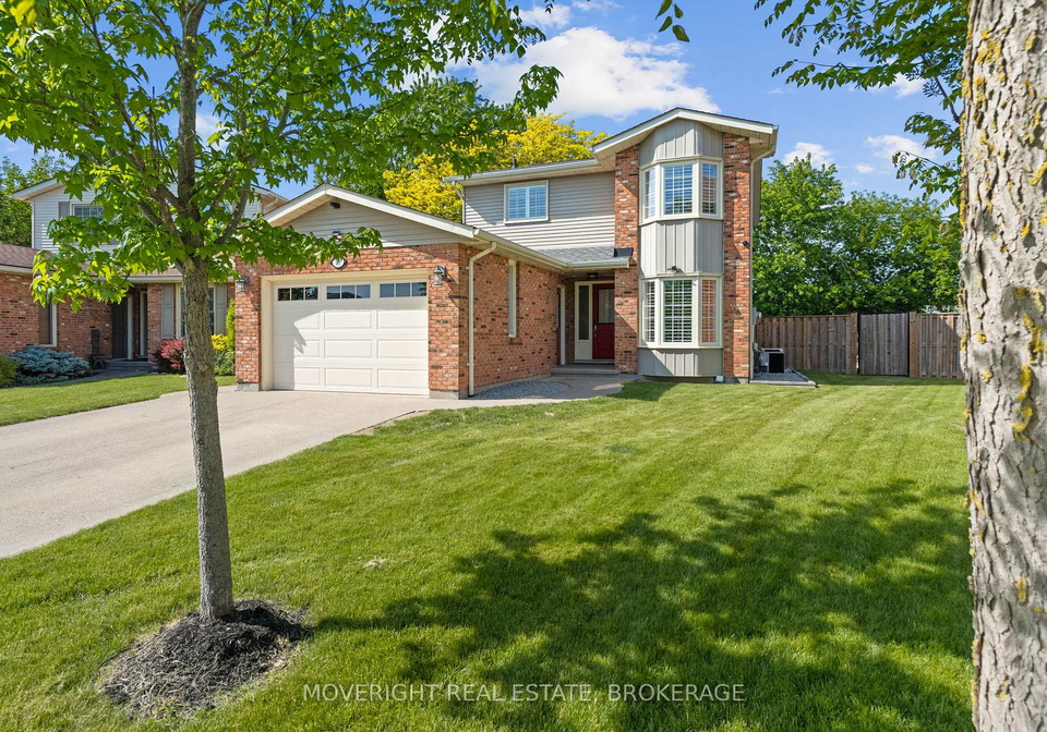 10-squires-gate-st-catharines-ontario-x13413352