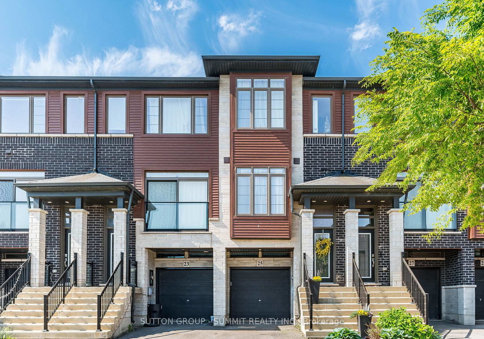 25-soho-street-hamilton-ontario-x13413470