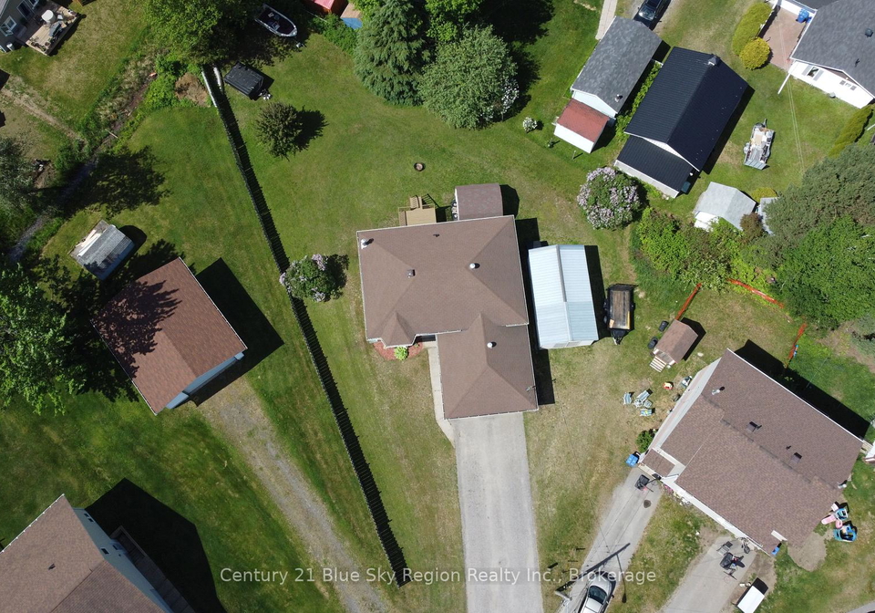 22-paiement-court-west-nipissing-ontario-x13413478