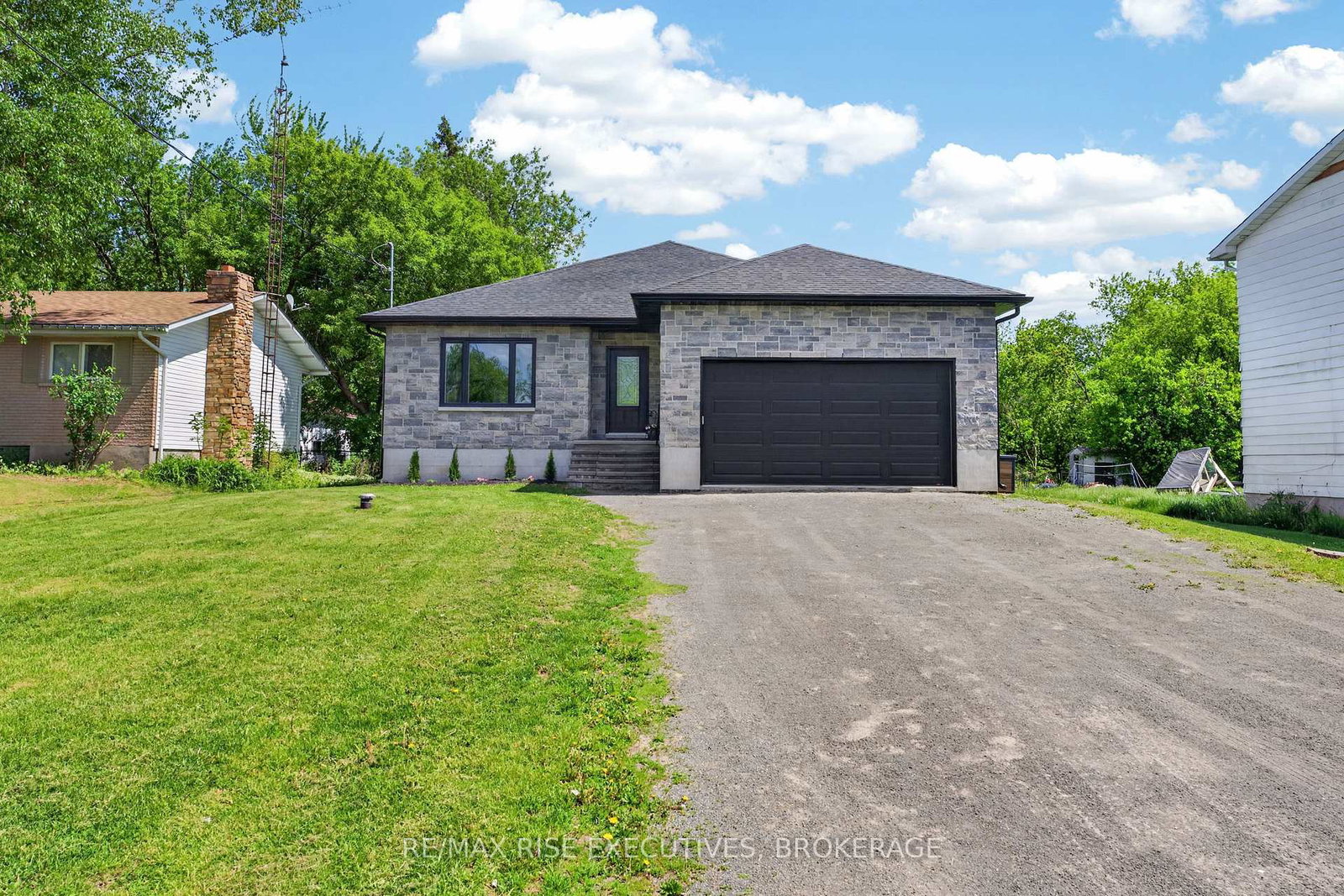 115-hellen-street-leeds-and-the-thousand-islands-ontario-x13413632