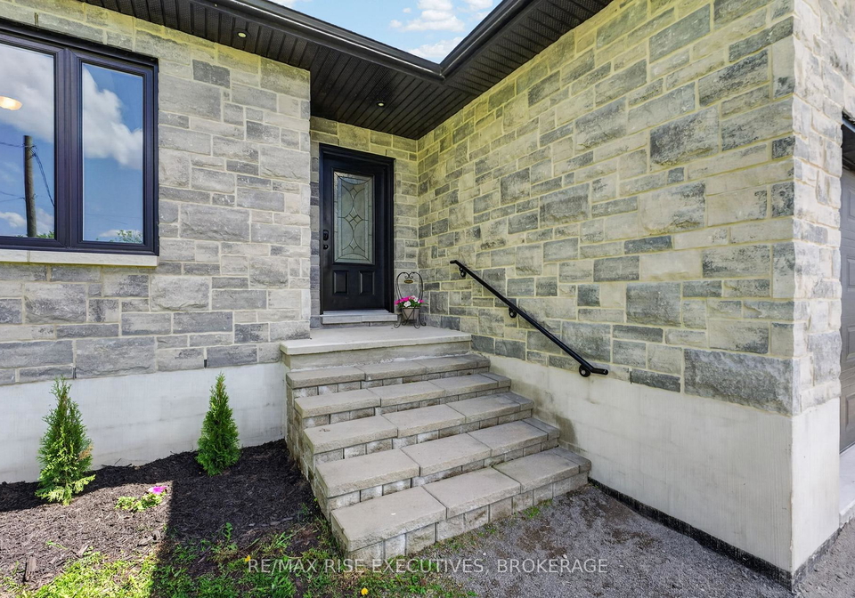 115-hellen-street-leeds-and-the-thousand-islands-ontario-x13413632