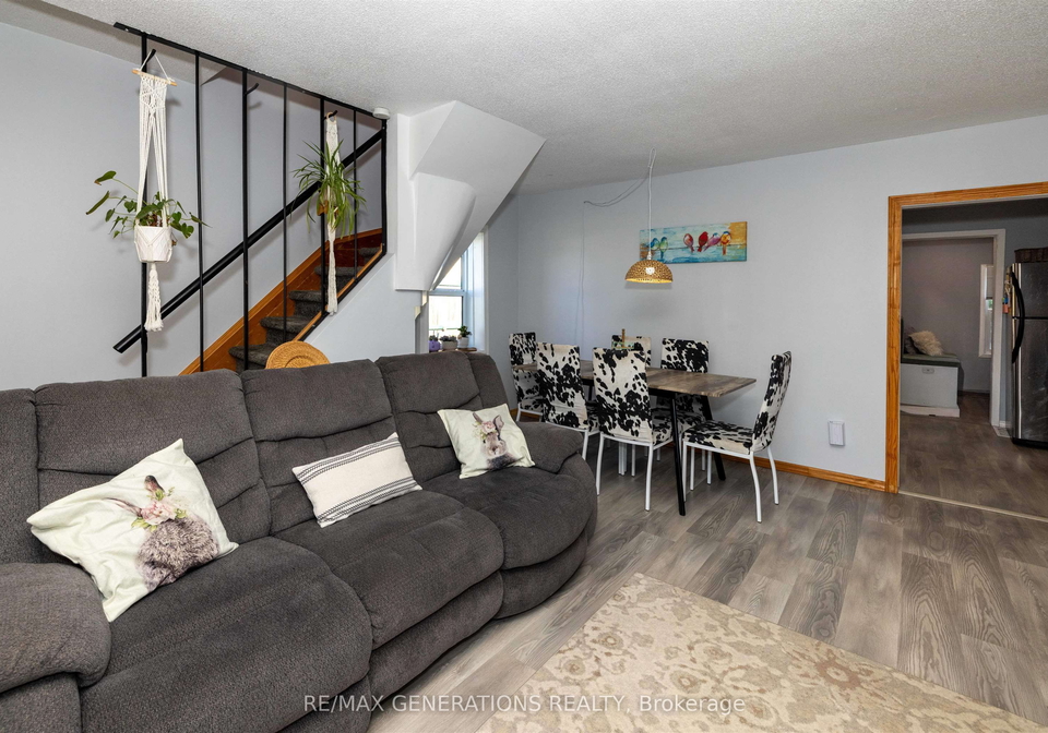 404-amelia-street-thunder-bay-ontario-x13413760