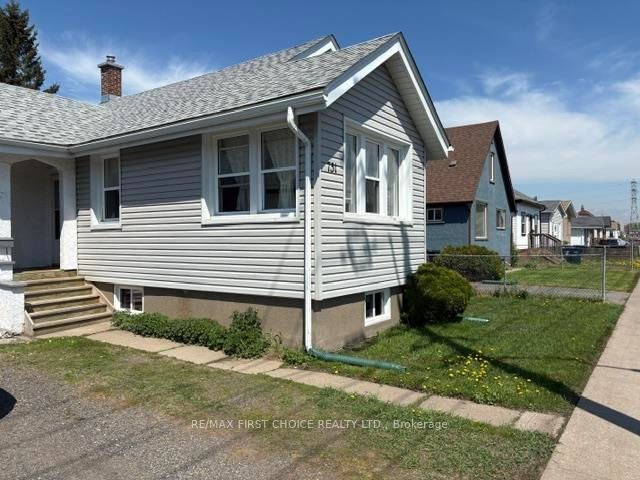 751-sprague-street-thunder-bay-ontario-x13413788