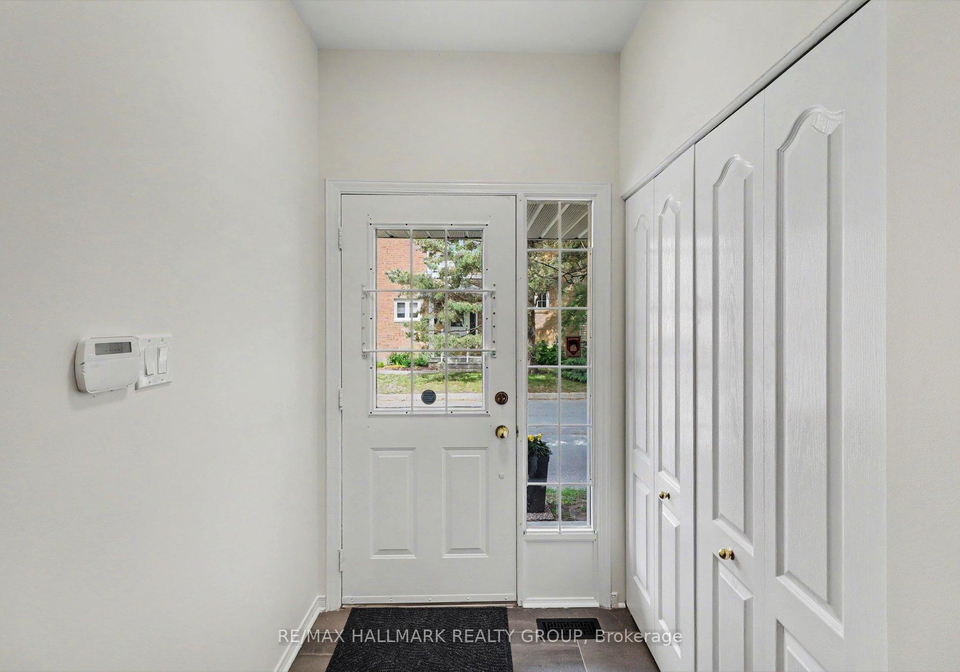 27-sandcliffe-terrace-ottawa-ontario-x13413804