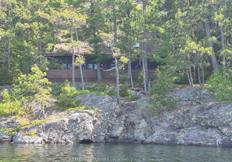 758-island-temagami-ontario-x13413882