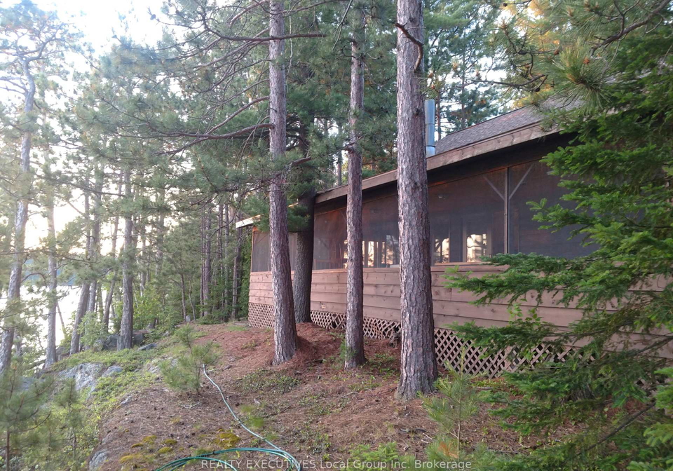 758-island-temagami-ontario-x13413882
