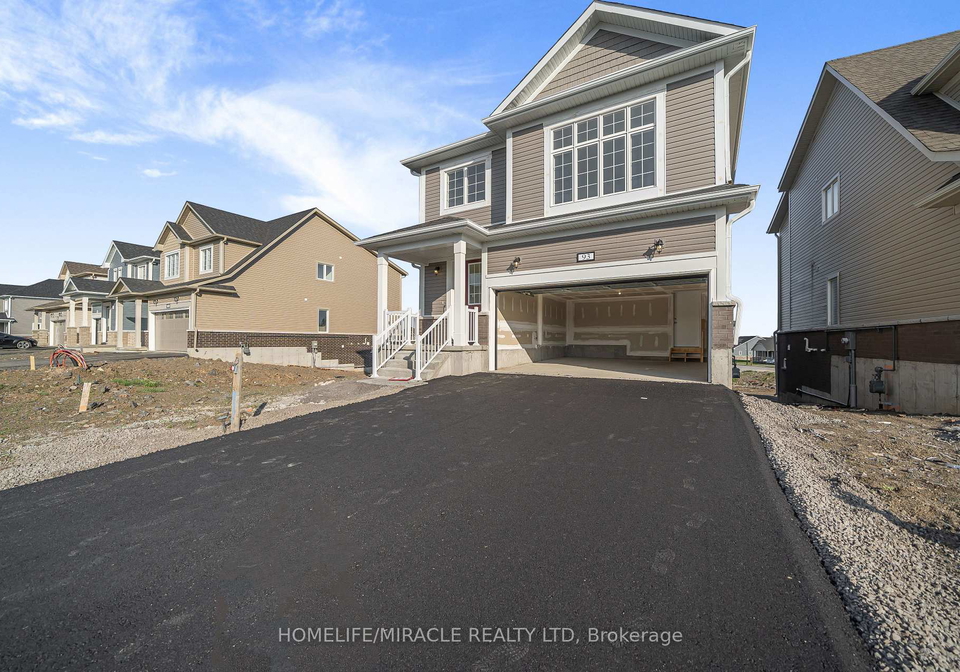 93-royal-oak-crescent-loyalist-ontario-x13414284