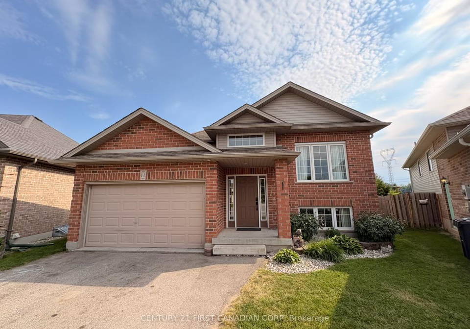 11-jacklin-court-central-elgin-ontario-x13414438