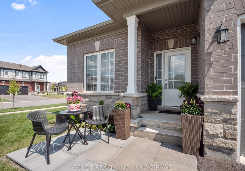 412-hummel-crescent-fort-erie-ontario-x13414458