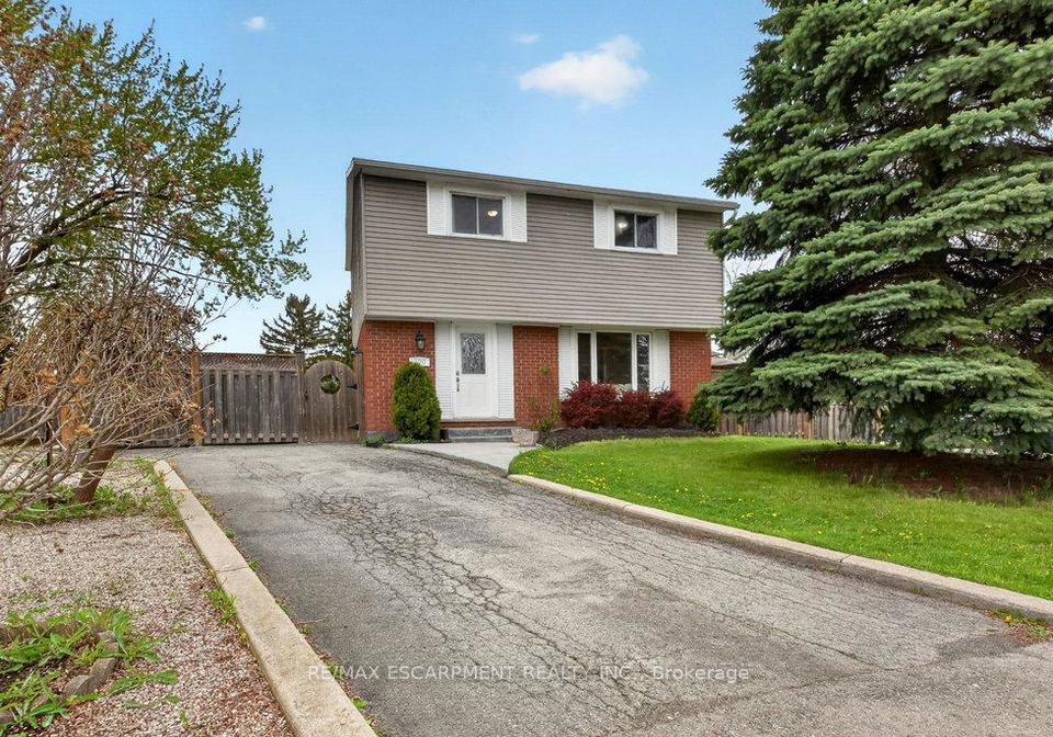120-chilton-drive-hamilton-ontario-x13414506