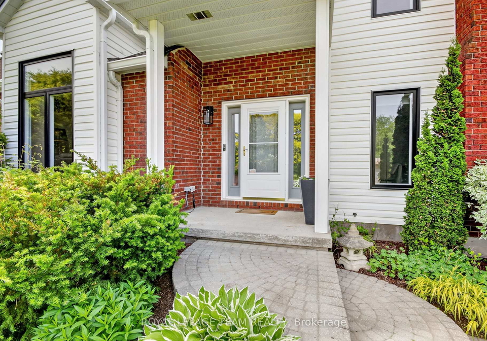 7116-quinnfield-way-ottawa-ontario-x13414652