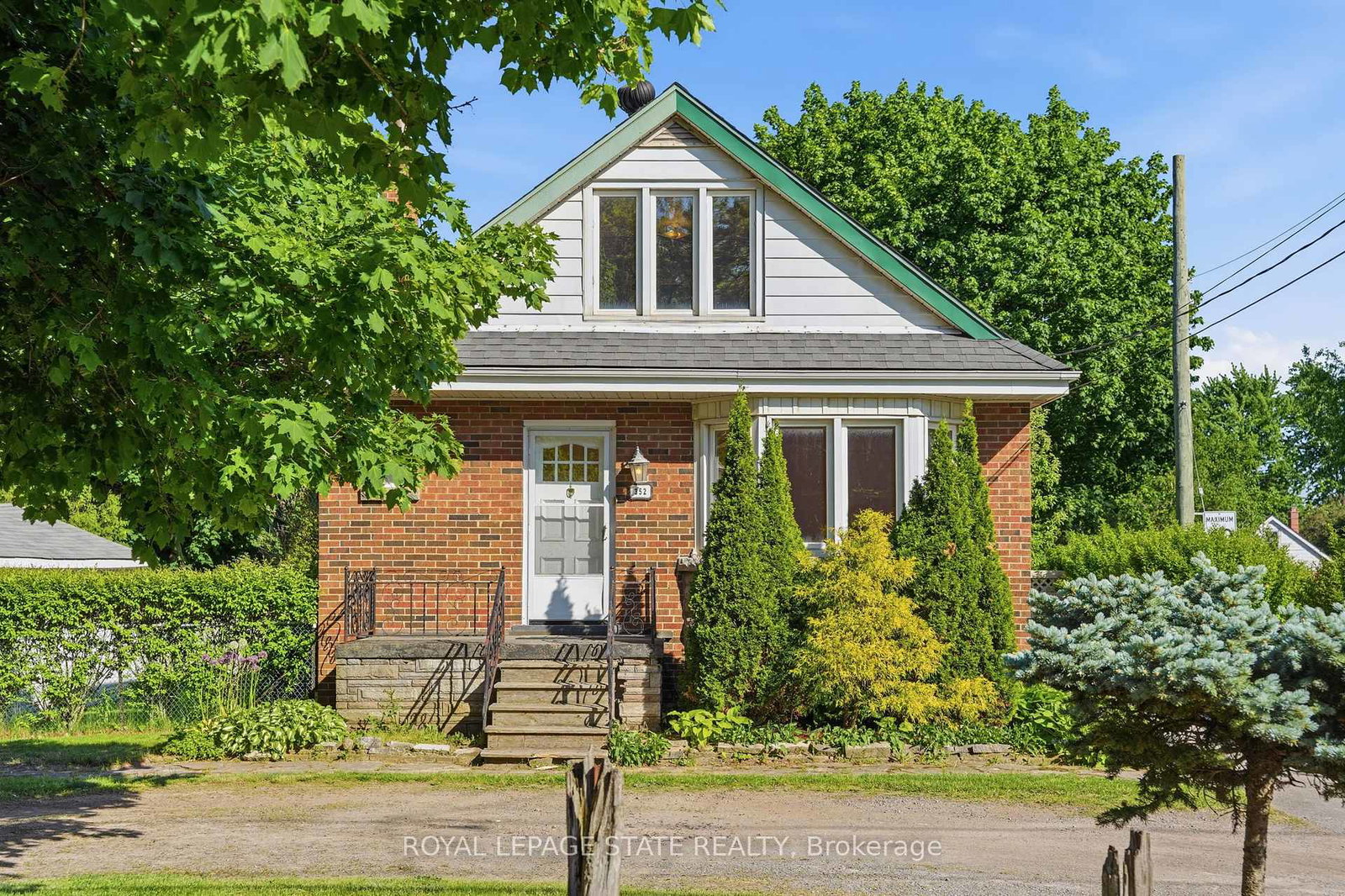 352-parkside-drive-hamilton-ontario-x13414688