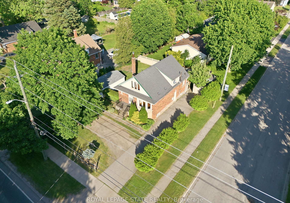 352-parkside-drive-hamilton-ontario-x13414688