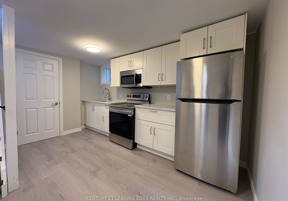 22-greenwood-avenue-welland-ontario-x13414784