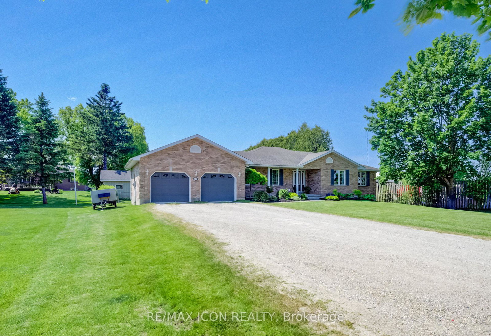 540-sligo-road-w-wellington-north-ontario-x13414862