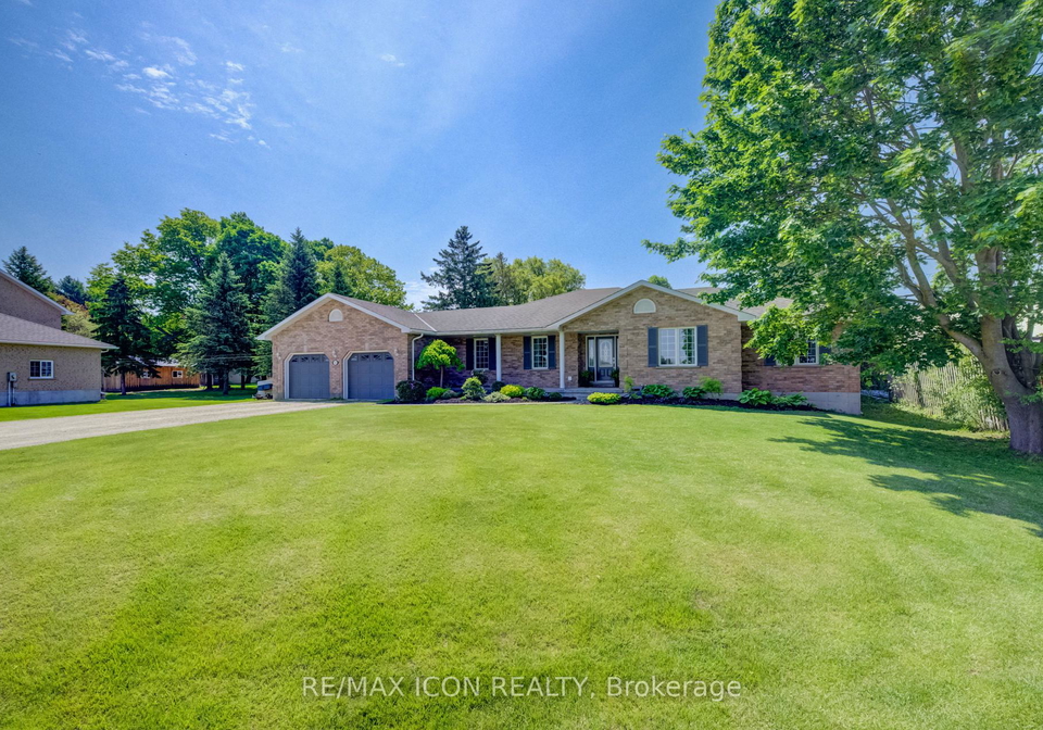540-sligo-road-w-wellington-north-ontario-x13414862