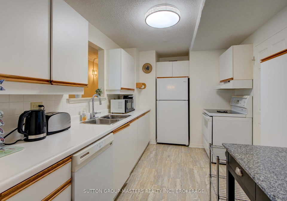 257-bath-road-kingston-ontario-x13414974