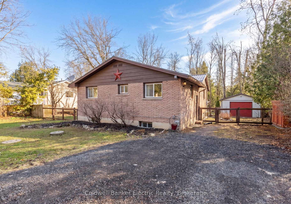 30-woods-avenue-kawartha-lakes-ontario-x13415054