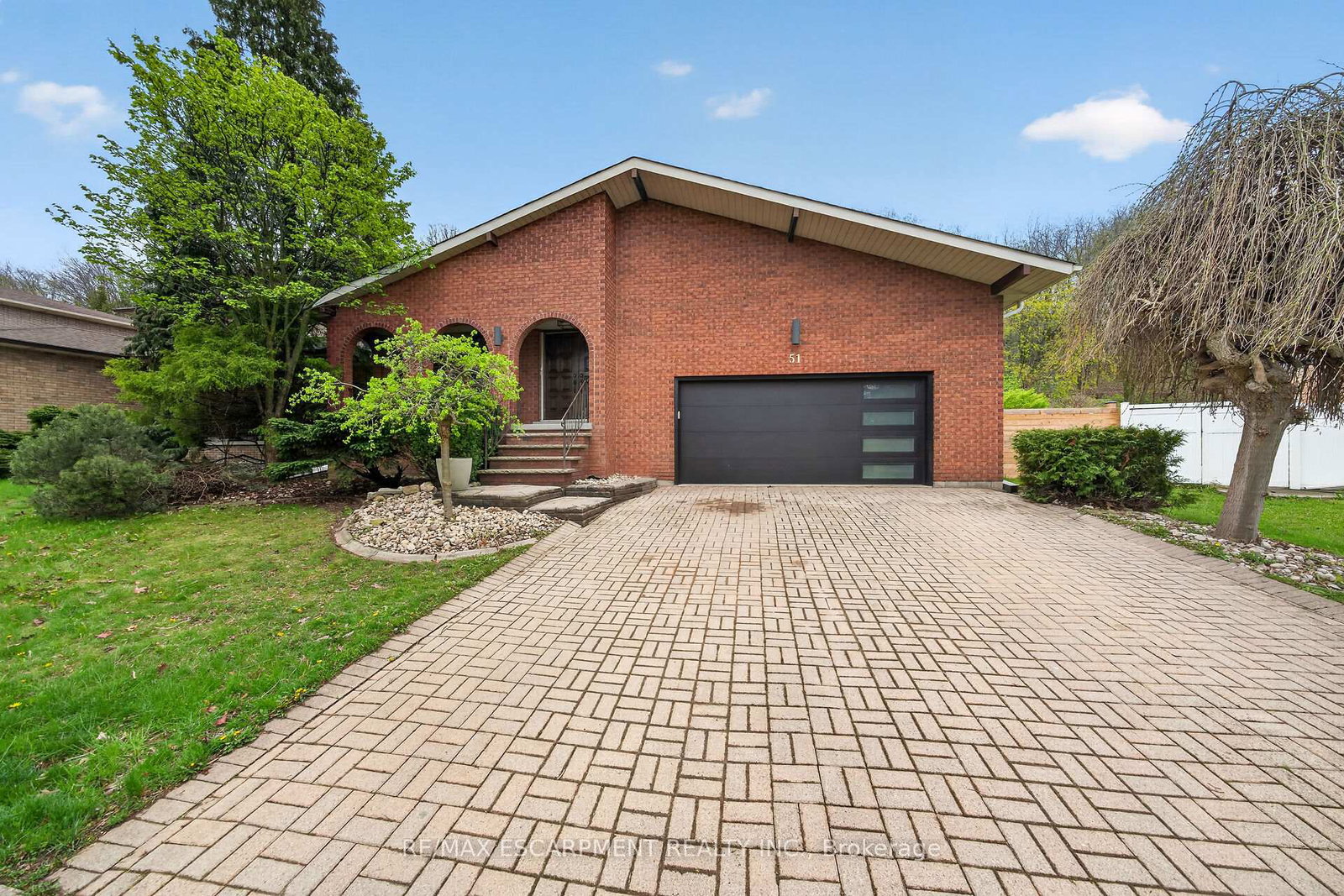 51-president-drive-hamilton-ontario-x13415076