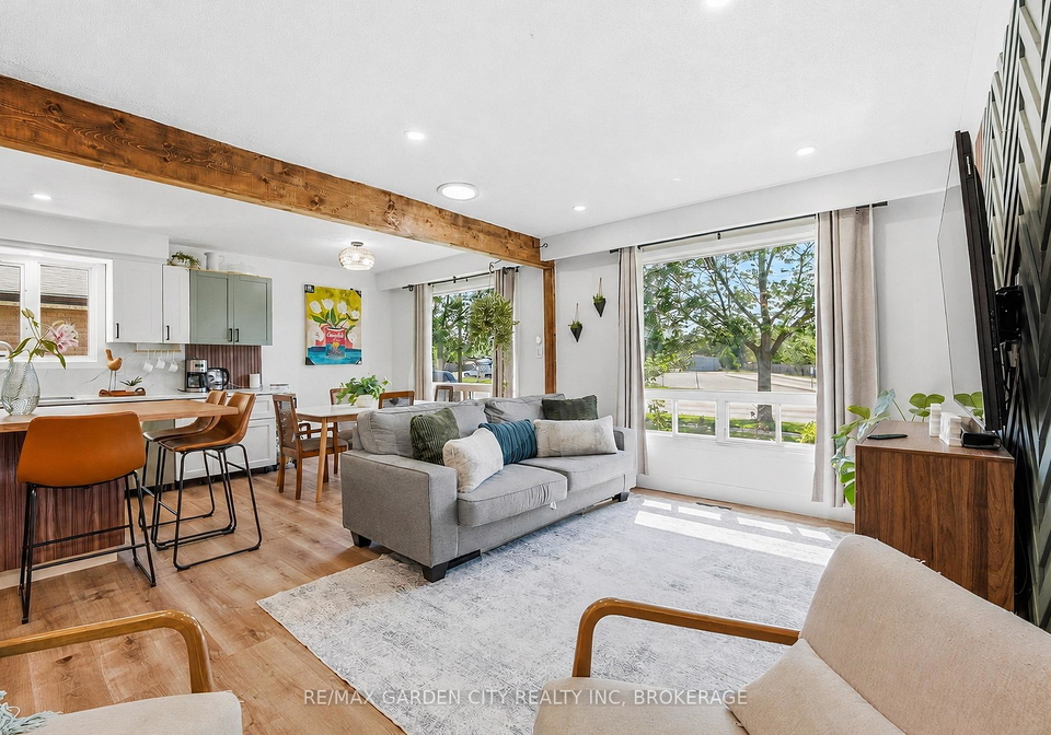 424-vine-street-st-catharines-ontario-x13415088