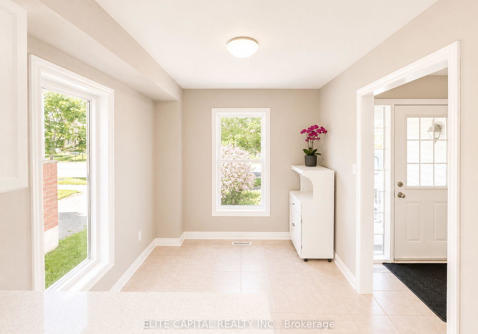 207-wright-crescent-niagara-on-the-lake-ontario-x13415168