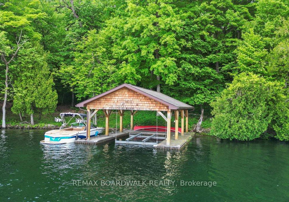6296-big-island-rideau-lakes-ontario-x13415178