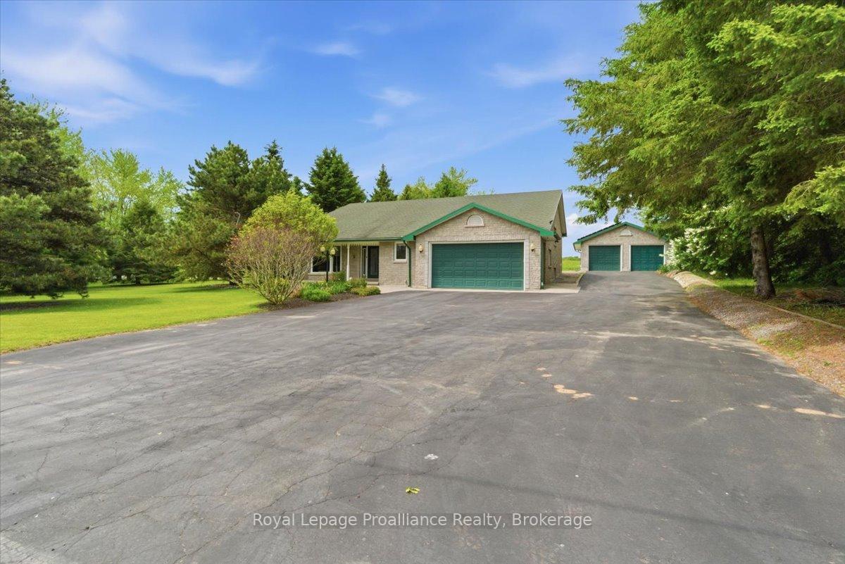 12-experimental-farm-road-quinte-west-ontario-x13415278
