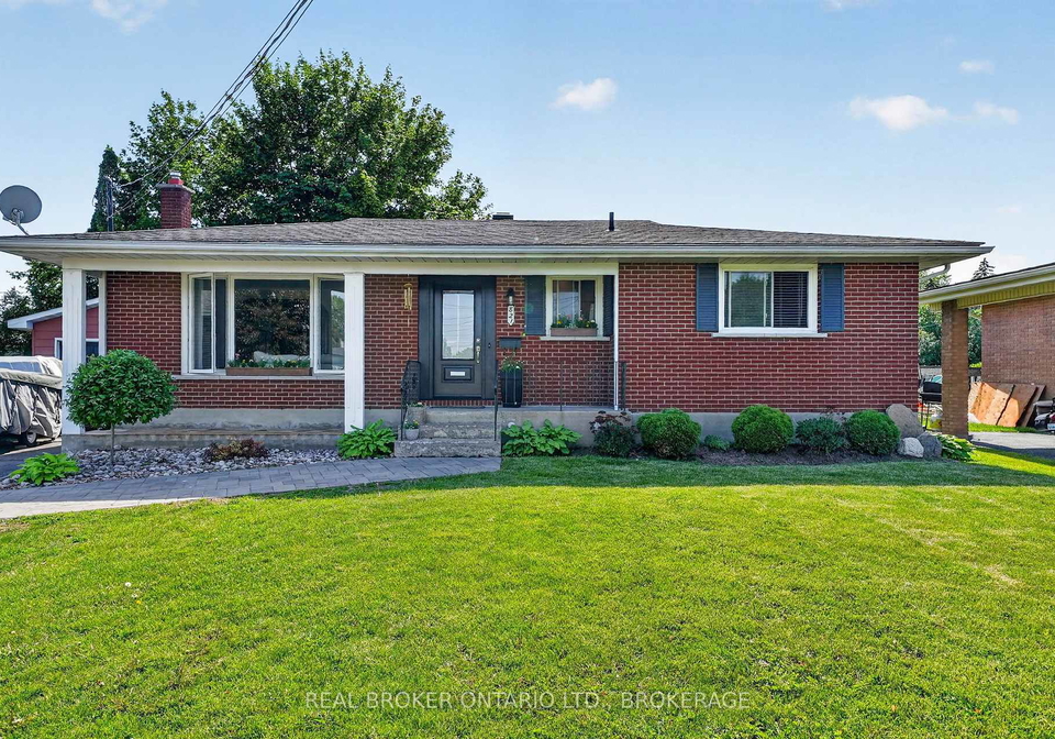 821-haldimand-crescent-cornwall-ontario-x13415346