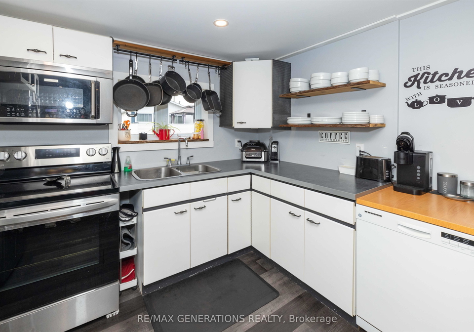10-velva-avenue-thunder-bay-ontario-x13415462