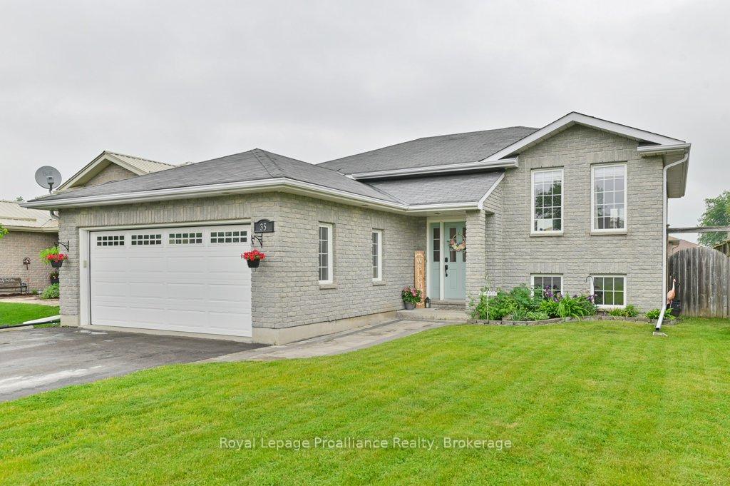 35-ridgeview-lane-quinte-west-ontario-x13415586