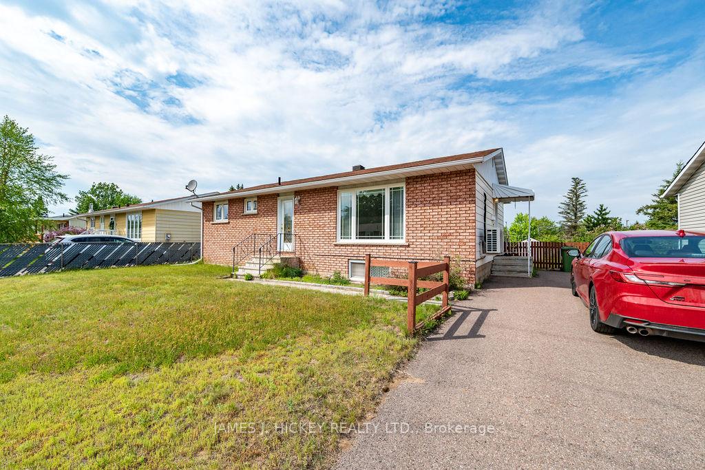 72-herman-street-petawawa-ontario-x13415668