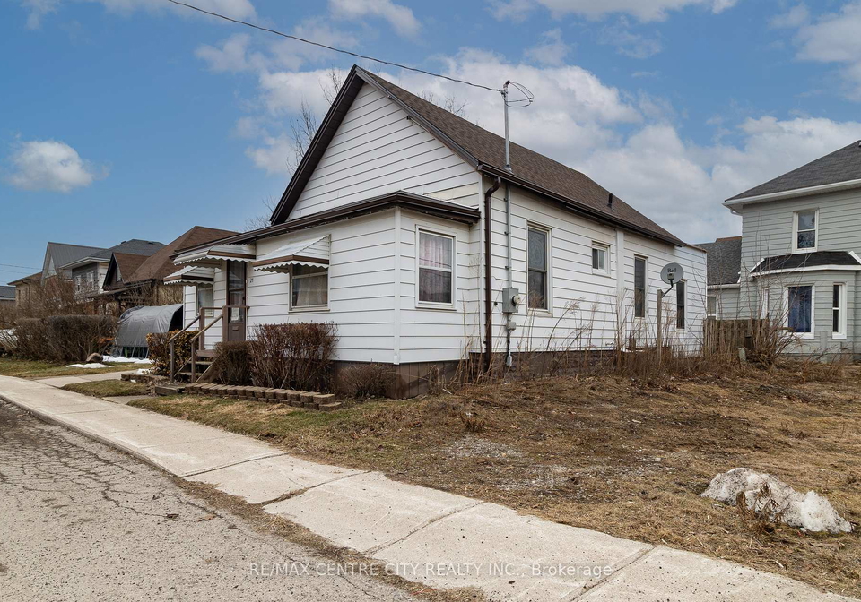21-owaissa-street-st-thomas-ontario-x13415800