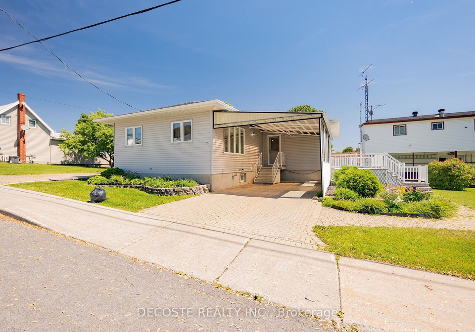 70-victoria-street-e-north-glengarry-ontario-x13415908