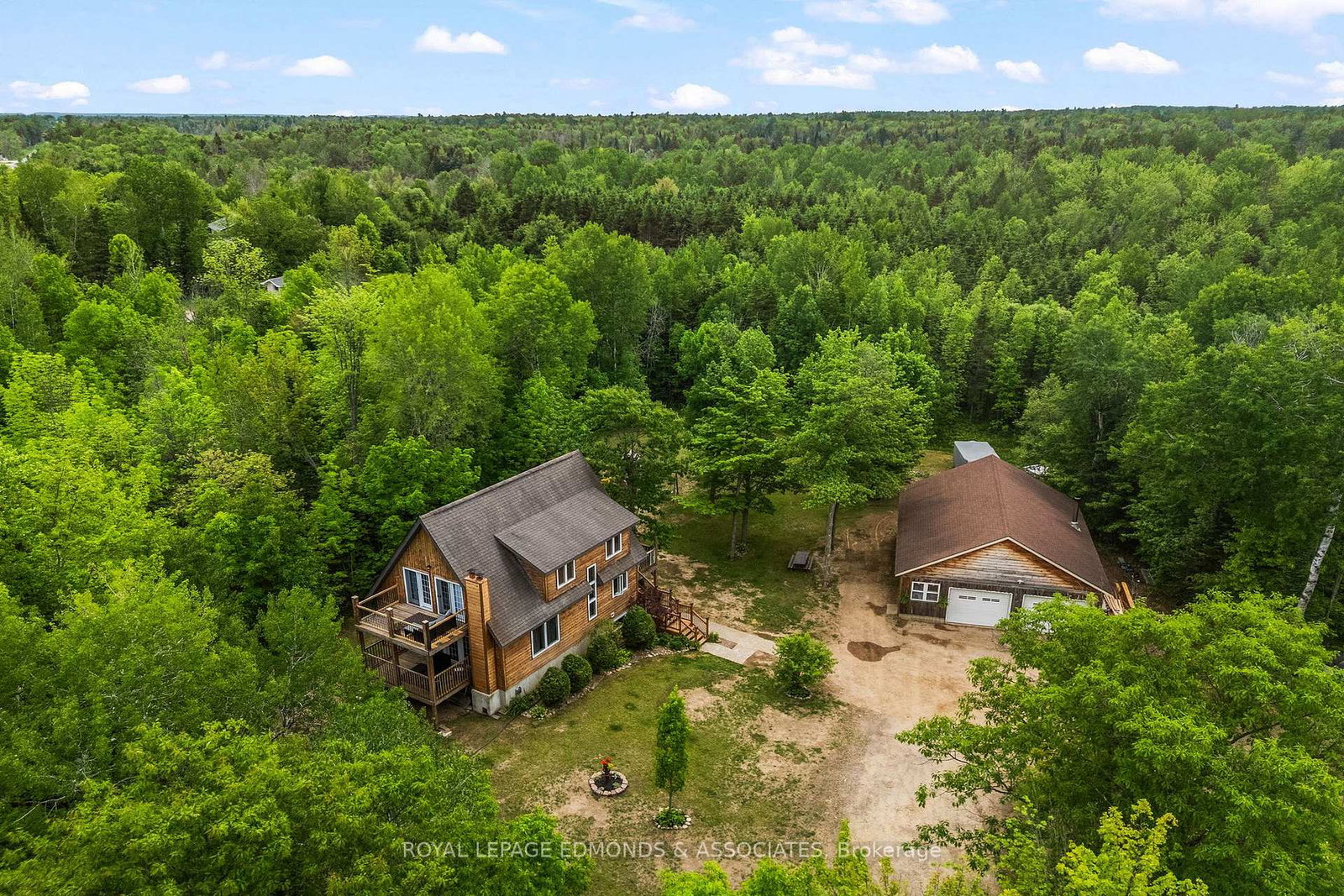 1583-zion-line-whitewater-region-ontario-x13416080