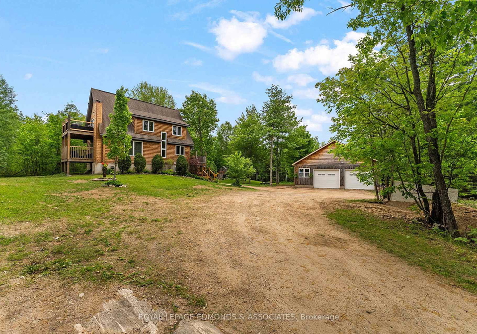 1583-zion-line-whitewater-region-ontario-x13416080