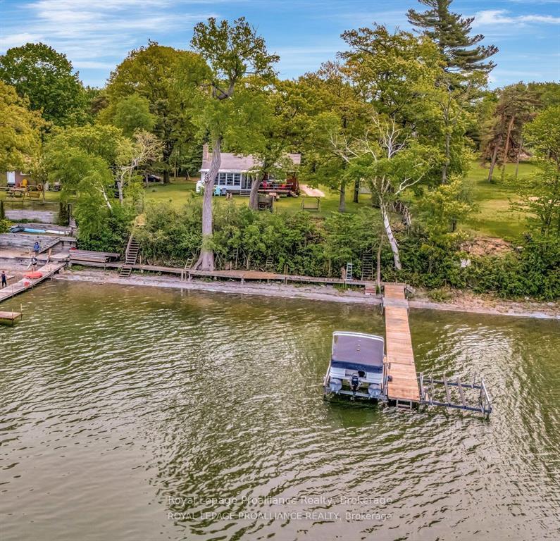 40-mayne-lane-prince-edward-county-ontario-x13416332
