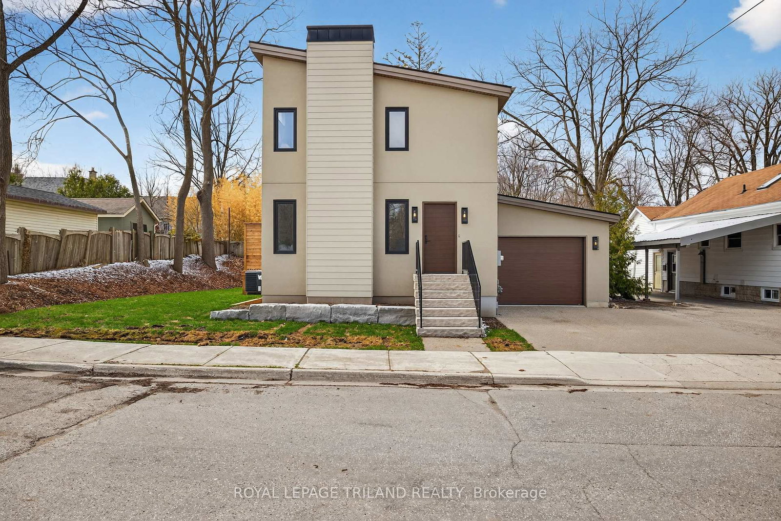 14-lundy-lane-london-south-ontario-x13416392