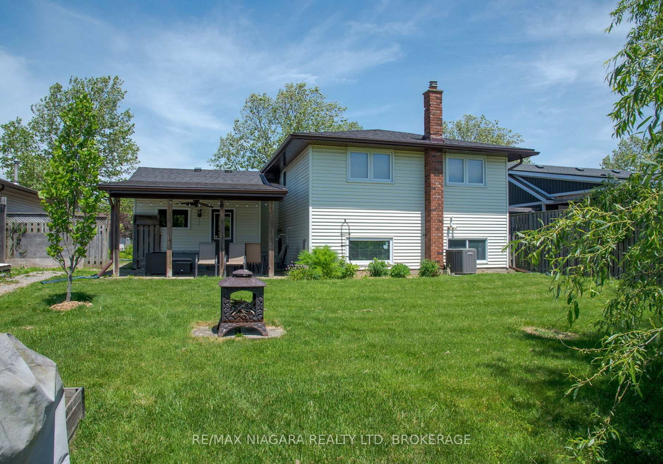 2439-coral-avenue-fort-erie-ontario-x13416428