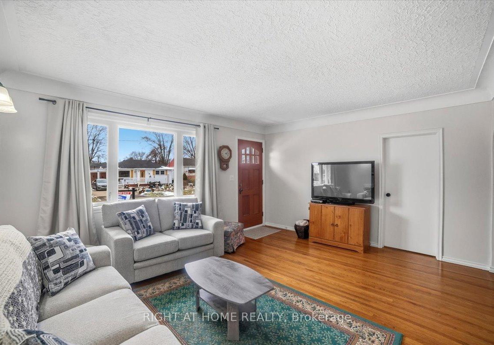 12-vera-street-st-catharines-ontario-x13416490