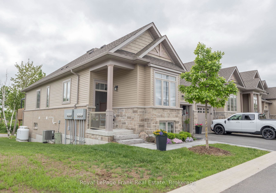 17-lakewood-crescent-kawartha-lakes-ontario-x13416530