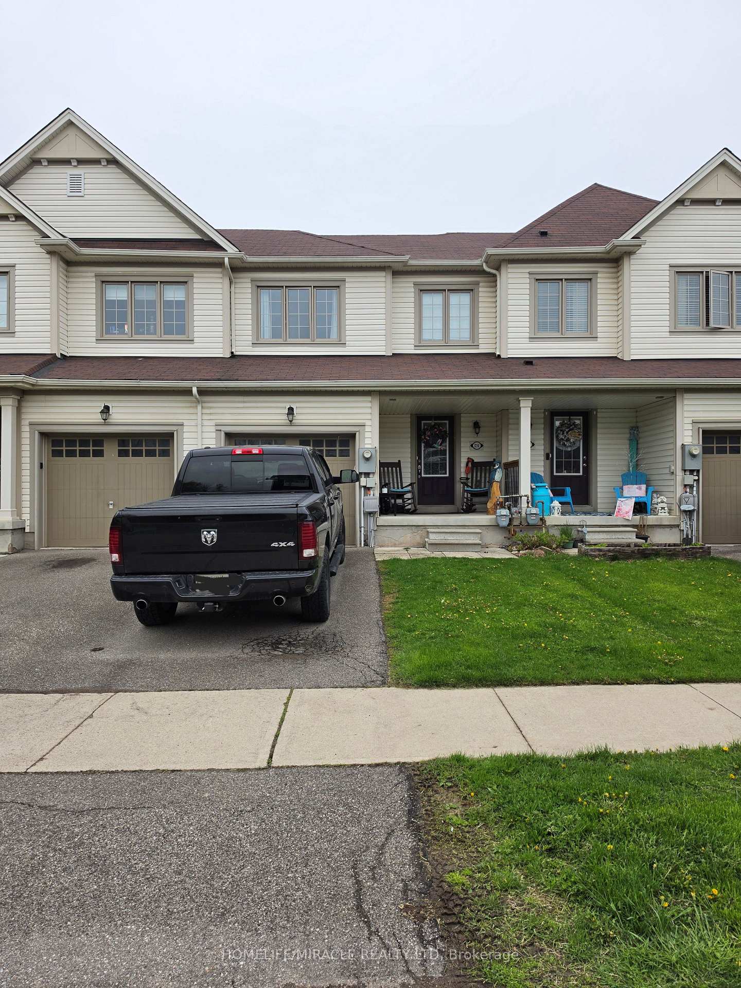 8250-tulip-tree-drive-niagara-falls-ontario-x13416616