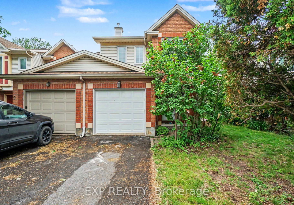 11-longshire-circle-ottawa-ontario-x13416684