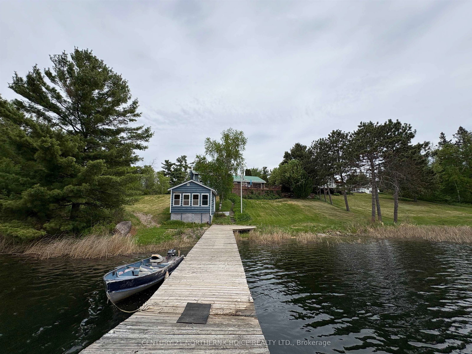 2593-1171-rainy-river-remote-area-ontario-x13416820