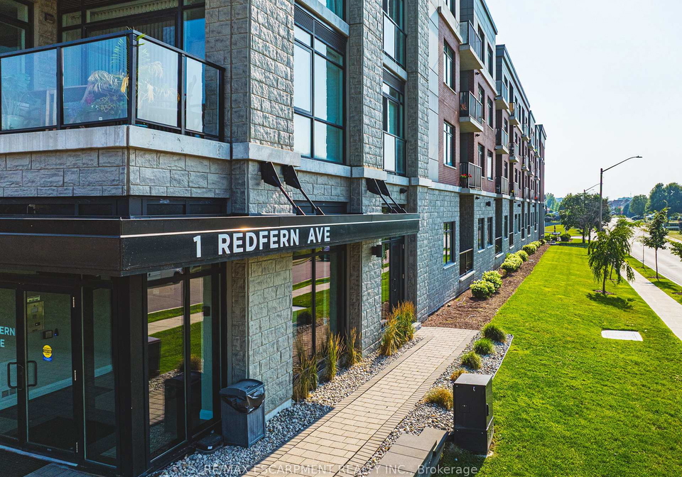 1-redfern-avenue-hamilton-ontario-x13416852