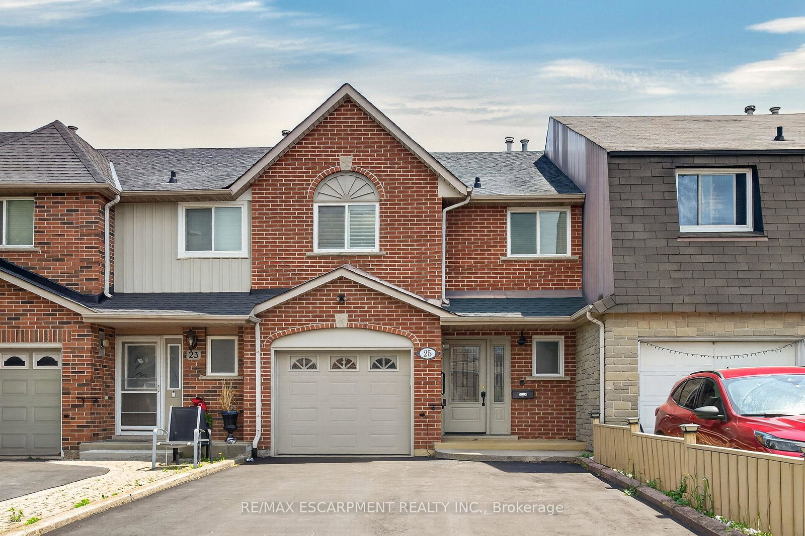 25-perthshire-court-hamilton-ontario-x13416890