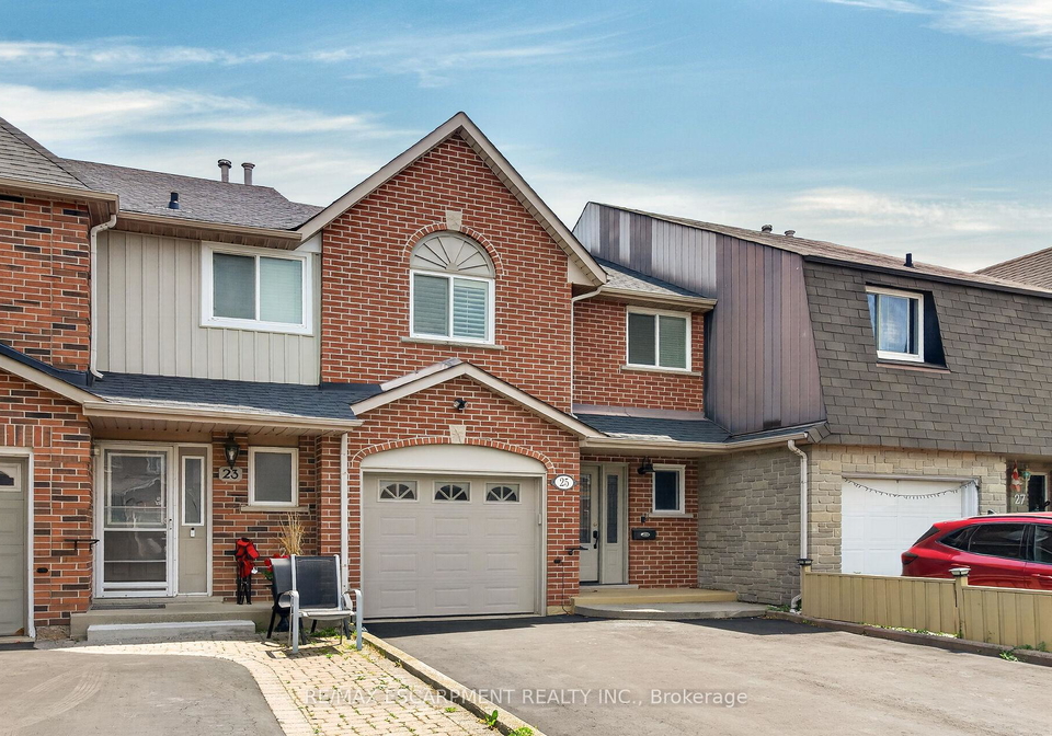 25-perthshire-court-hamilton-ontario-x13416890